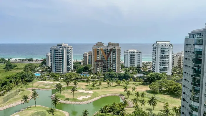Cobertura Luxuosa Duplex no Golden Green - Barra da Tijuca