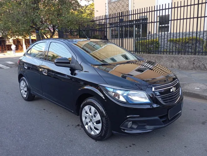 Chevrolet Onix Hatch LT 1.4 8V Flex Power Mec. 4P 2013