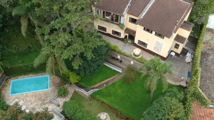 Casa com 4 dormitórios à venda, 220 m² por R$ 1.180.000,00 - Roseira - Mairiporã/SP