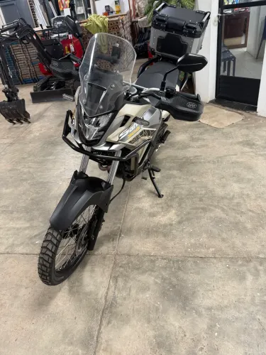 Vendo Honda  Sahara 300 ADV 2024- Estado de Zero
