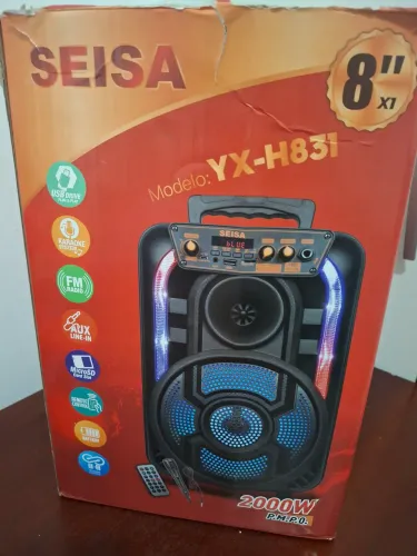 Caixa de som com karaoke