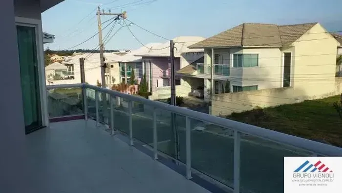 Excelente casa em condomínio em Araruama