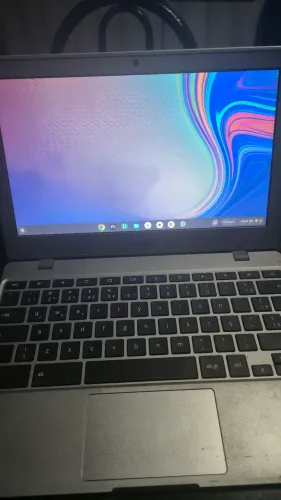 Computador portátil Samsung Chromebook 4 Chrome OS 11.6" 4 GB RAM 32 GB