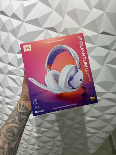 JBL QUANTUM 650 WIRELESS