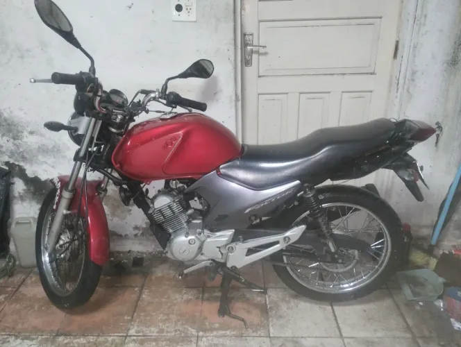 Moto factor 125 em dia