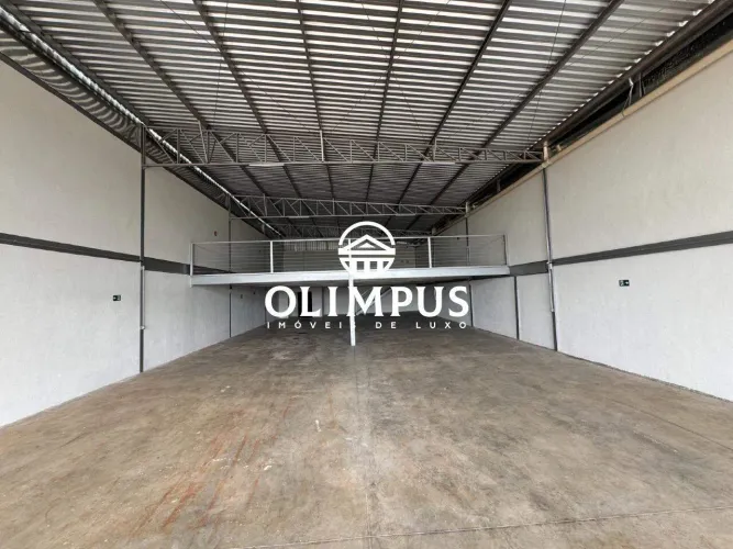 Galpão para Alugar na Galeria Splêndido no Bairro Laranjeiras em Uberlândia