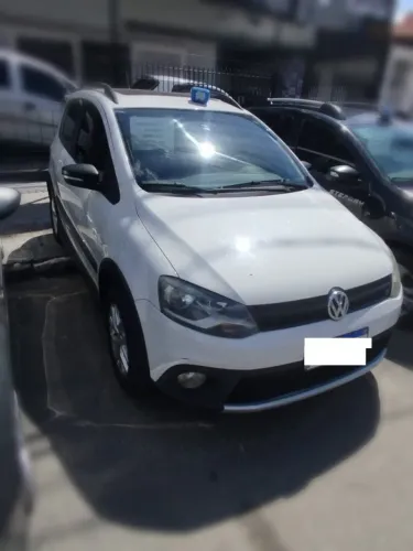 Volkswagen Crossfox 1.6 MI Total Flex 8V 5P 2014