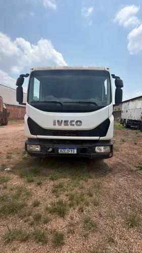 Iveco Tector 11-190 Carroceria Aberta - 101.523 km