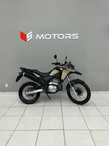 OPORTUNIDADE!! Xre 300 ADV ABS 2022 27.493 KM apenas! ESMotors 