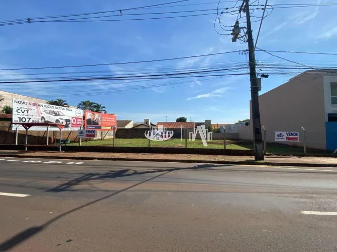 Terreno à venda, 275 m² por R$ 550.000,00 - Operária - Londrina/PR