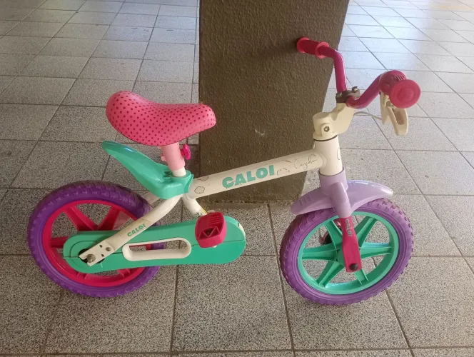 Bicicleta Caloi Cecizinha aro 12