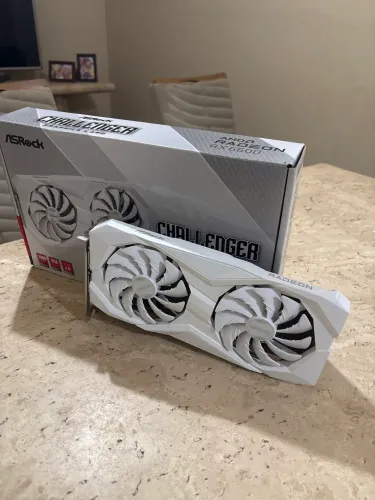 RX 6600 Semi-novo
