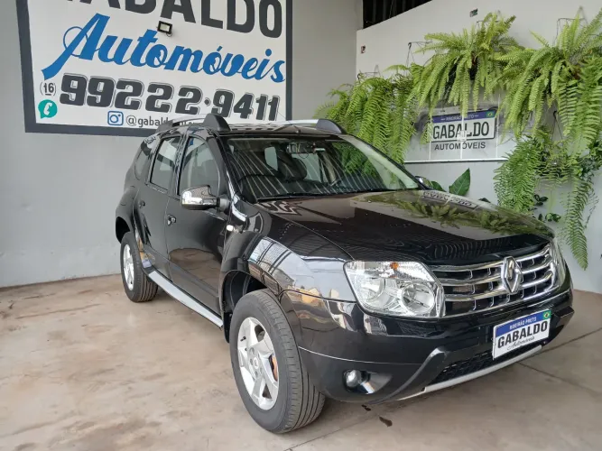 Renault Duster Dynamique 2.0 Hi-flex 16V Aut. 2013