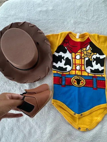Roupa mêsversario bebê 