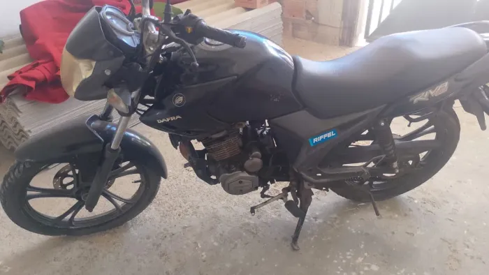 Dafra Riva 150 Preta