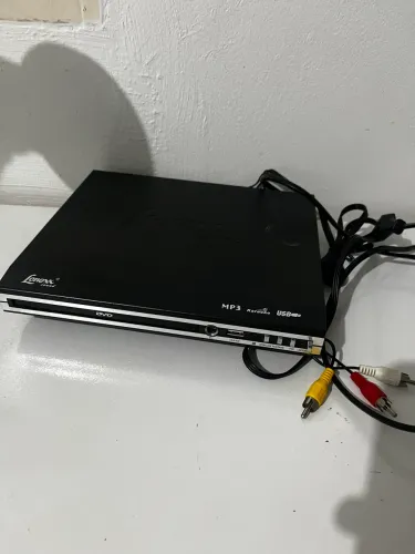 DVD Player Lenoxx Sound MP3 Karaokê com Entrada USB