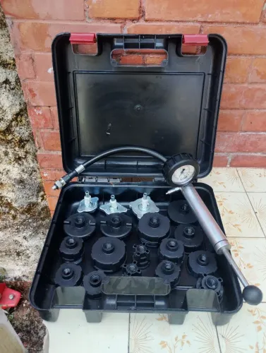 Ferramentas automotivas de diagnóstico e reparo