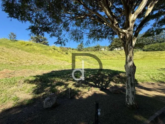 Terreno à venda no Condomínio Fazenda São Silvano