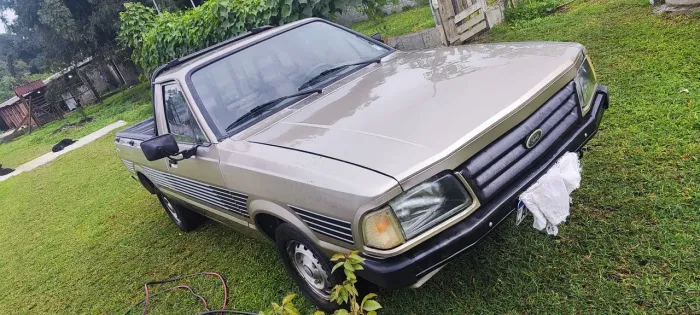 Ford Pampa L 1.8i / 1.8 1995