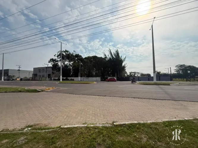 Terreno Comercial de frente para a Av. Paraguassu em Imbé/RS