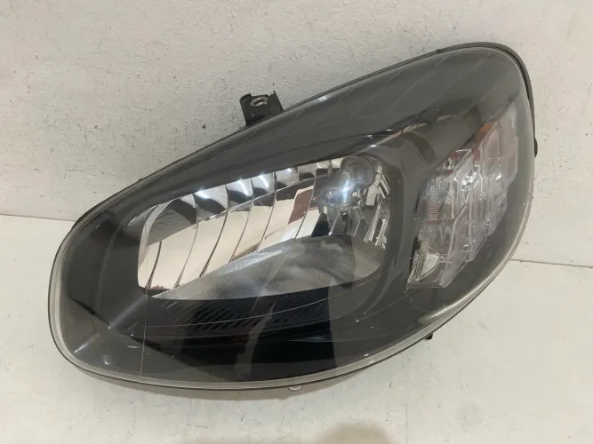 Farol Fiat Uno E Fiorino 2015 2016 2017 2018 Á  2021 Esquerdo Mascara Negra Original  