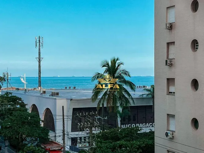 Apartamento com vista para o mar na quadra da Praia das Pitangueiras Alfa Imóveis Guarujá