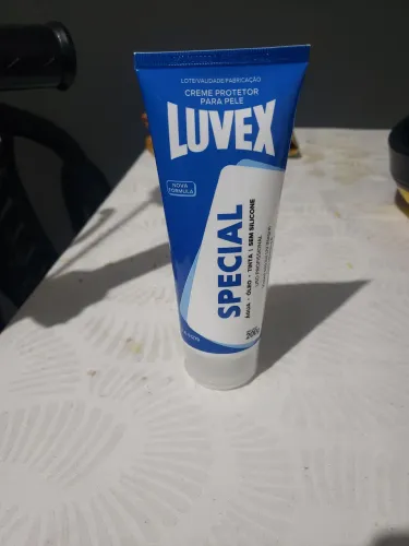 Vendo creme  protetor para pele