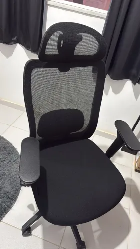 Cadeira ergonômica Elements pro ate 140kg