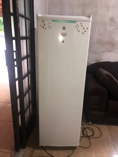 FREEZER VERTICAL CÔNSUL 