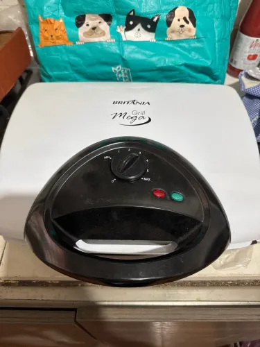 Grill Mega Britânia 