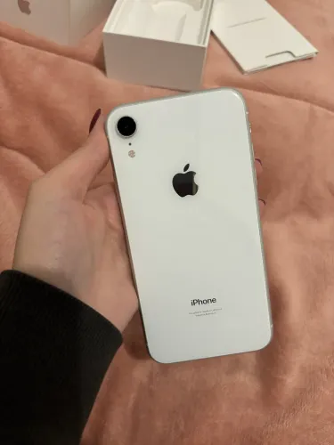 iPhone XR 128 gb
