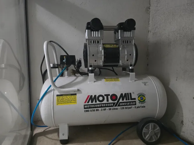 Compressor odontológico 50L