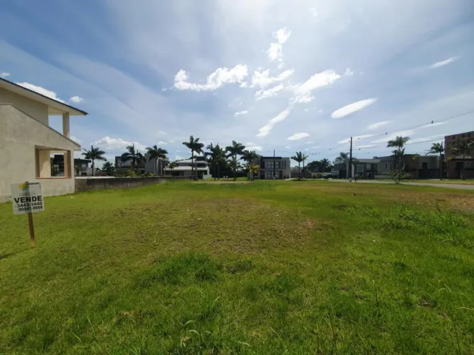 Terreno em condomínio fechado à venda, 387,50 m² por R$500.000,00 - Volta Ao Mundo II - It