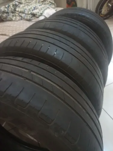 Pneus Goodyear efficientgrip 185/60/15