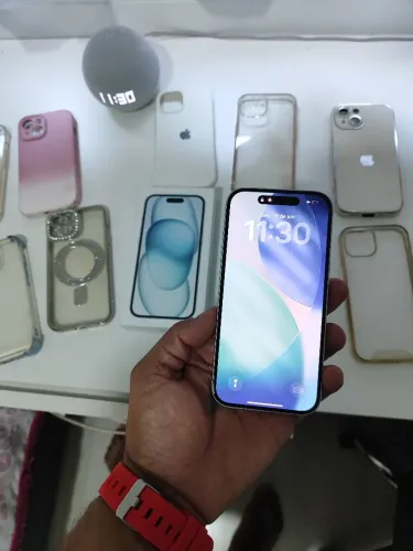 iPhone 15 128gb