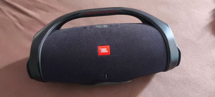 JBL boombox 2