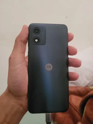 MOTO E 13