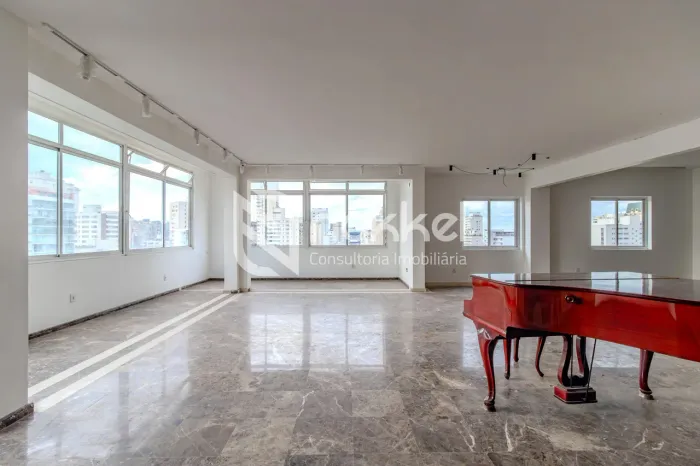 Cobertura Duplex em Higienópolis | 632 m² | 4 suítes | à venda no bairro Higienópolis