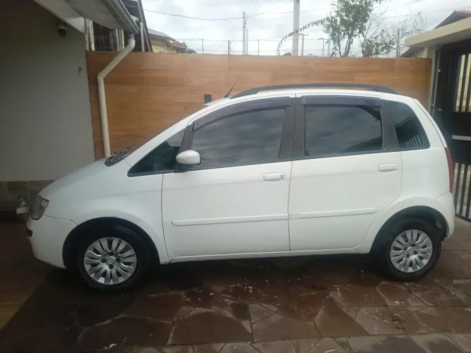 Fiat Idea ELX 1.4 MPI Fire Flex 8V 5P 2007