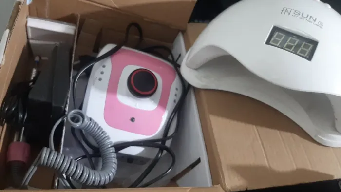 UNHAS EM GEL LIXADEIRA ELÉTRICA E CABINE DE SECAGEM RÁPIDA