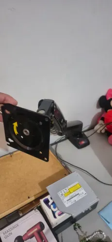 Vendo suporte articulado para monitores ate 32 polegadas