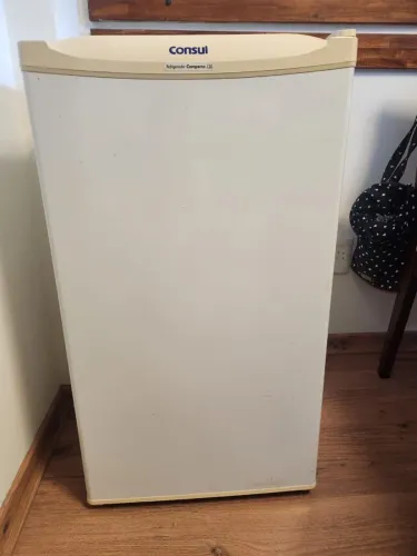 Refrigerador compacto Consul - 120