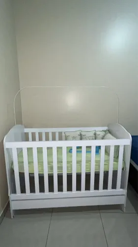 Berço usado por 7 meses
