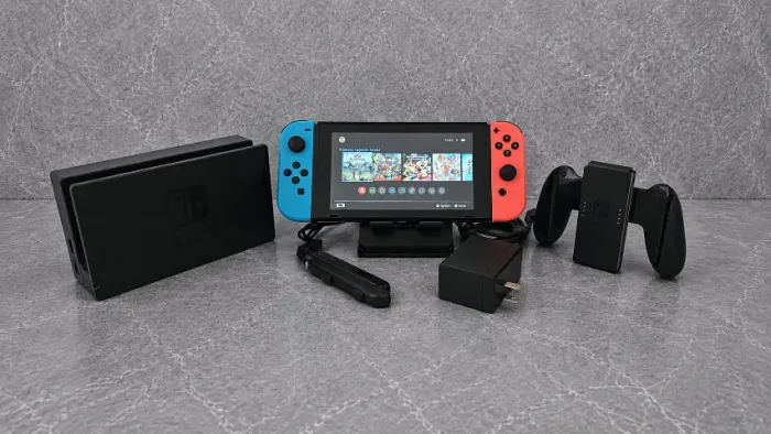 Nintendo Switch V1 Desbloqueado 128GB + RCM Loader - Completo e Pronto para Jogar