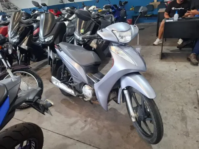 Honda Biz 125 ES/ ES F.inj./es MIX F.injection 2015