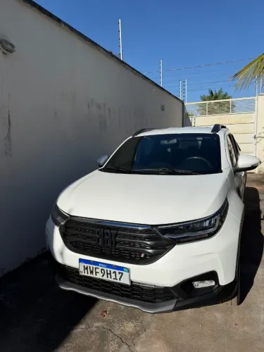 Fiat Strada Volcano 1.3 Flex 8V CD 2024