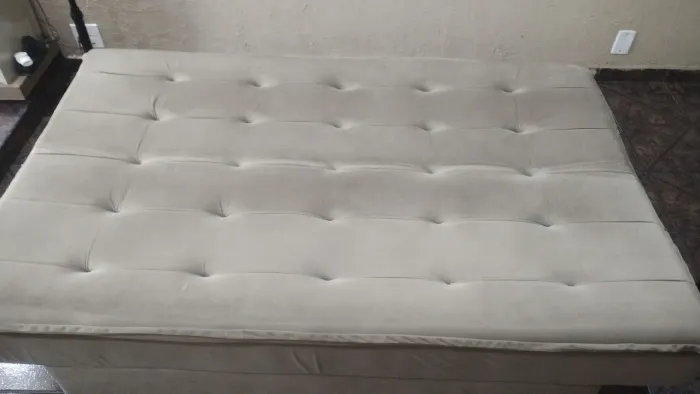 Vendo sofá-cama de casal