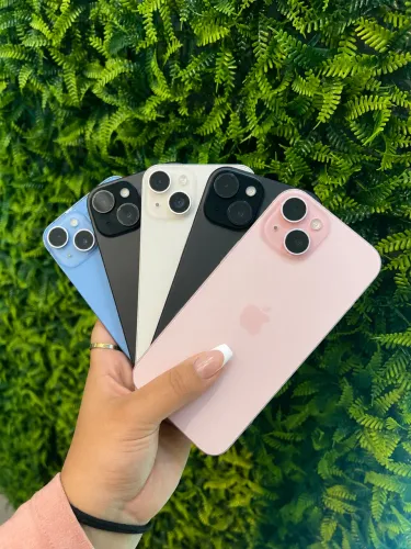 IPhone 15 e IPhone 14