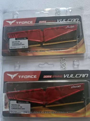 2 MEMORIAS RAM 8GB DDR4 [16gb total]
