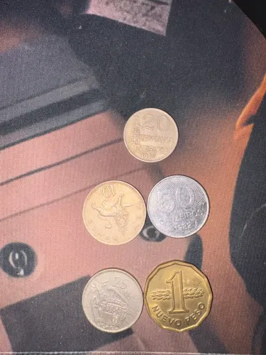 Moedas nacionais e internacionais raras